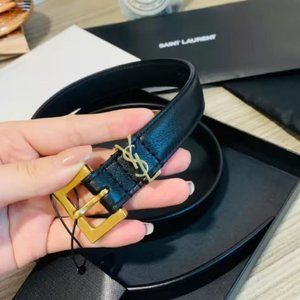 YSL Saint Laurent Skinny Monogram Lacquer Belt with dust bag